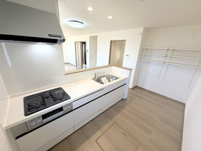 あきる野市秋留全６棟　新築分譲のキッチン