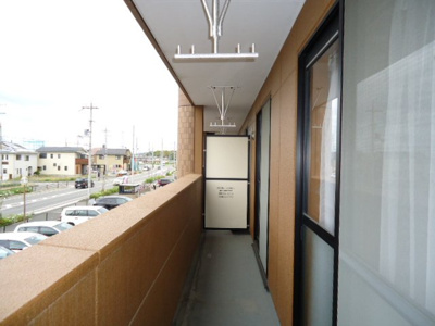 【バルコニー】 | コンフォール山法師 | ベランダ