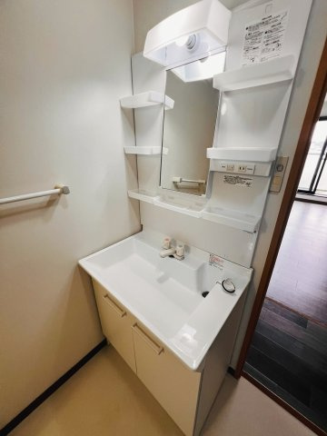 リベア船小屋の独立洗面台