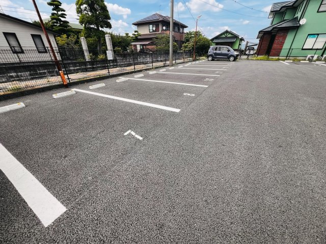 リベア船小屋の駐車場