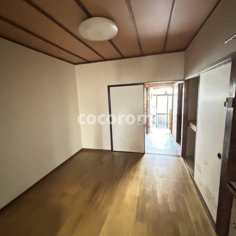 野里町テラスの居間・リビング