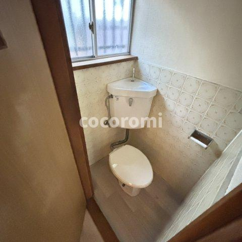 下神田戸建てのトイレ