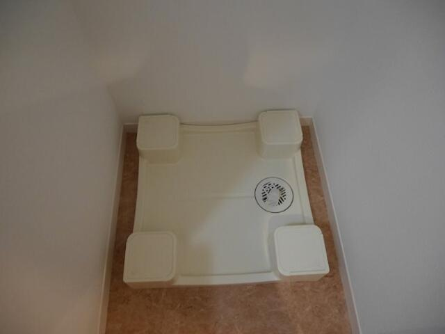 カーサソレアード桜丘の設備|洗濯機置き場です