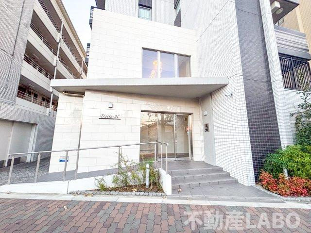 ダイレ・エヌのエントランス