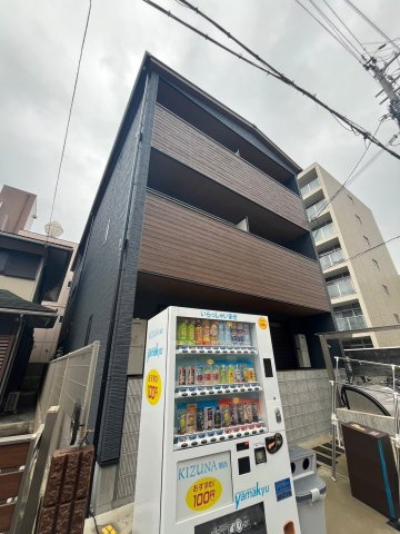 エスポアール甲子園の外観