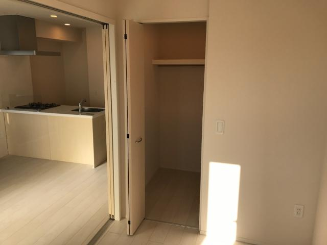 サンテラス宮ノ下の収納|ウォークインクローゼット