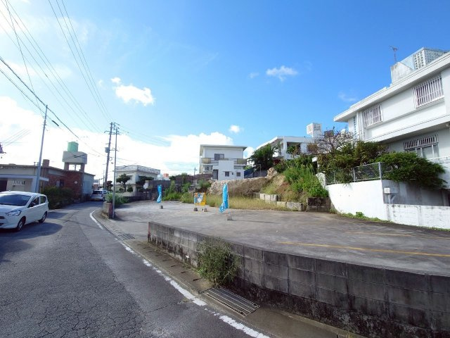 【売地】那覇市首里崎山町の前面道路含む現地写真