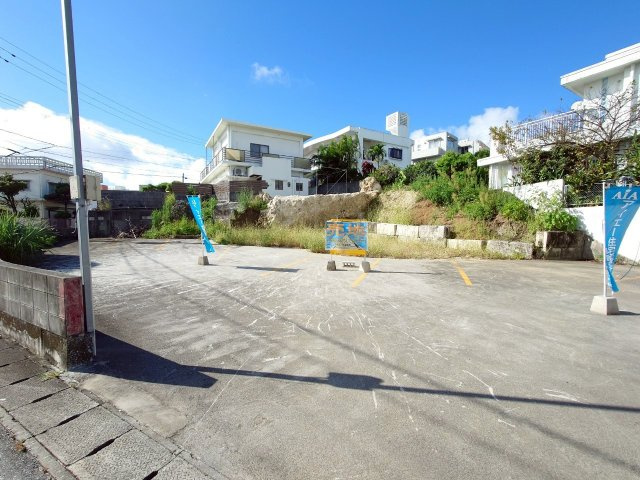 【売地】那覇市首里崎山町の前面道路含む現地写真