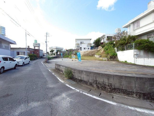 【売地】那覇市首里崎山町の前面道路含む現地写真