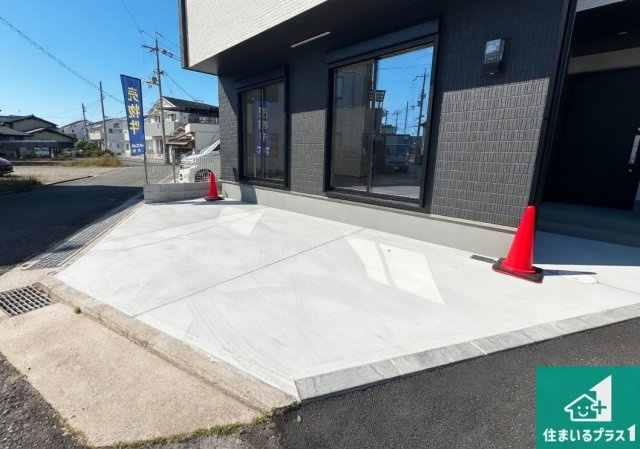 明石市二見町西二見　新築一戸建ての駐車場|駐車スペース！散水栓があるので、こまめに愛車を洗えます！