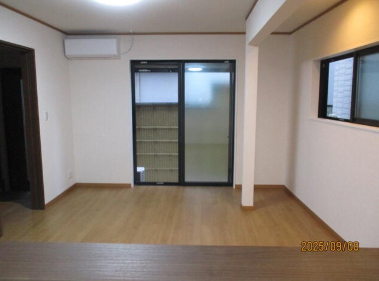 【居間・リビング】