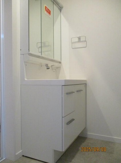 【洗面所】