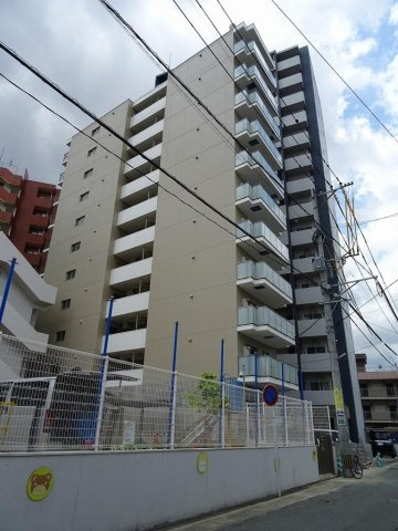 アイズ南福岡の外観