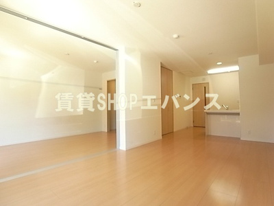 【居間・リビング】 | エミネンス東船橋1