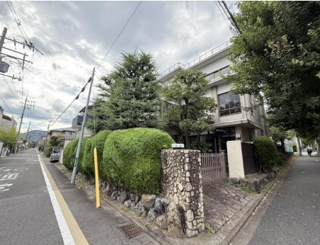紫竹上ノ岸町店舗付住宅