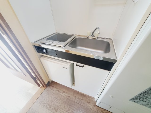 エルロン21（ELERON21）のキッチン