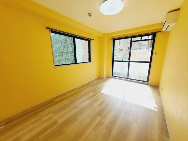 エルロン21（ELERON21）の寝室