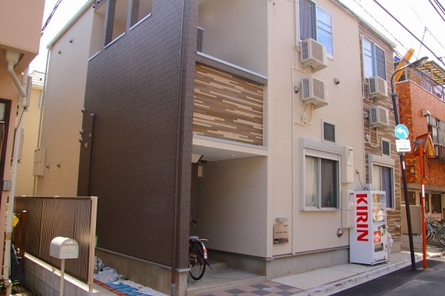 グランドセダー大久保の外観|デザイナーズ