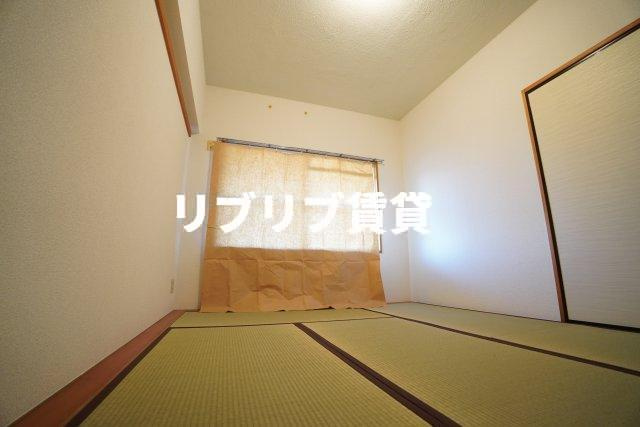 テレパレス西千葉の和室