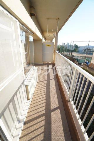 テレパレス西千葉のバルコニー