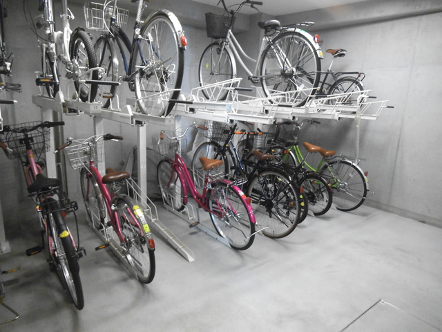 グラントゥルース赤羽プレミオのその他共用部分|自転車置き場です☆
