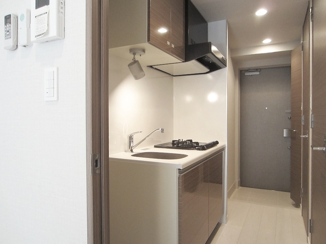 グラントゥルース赤羽プレミオのキッチン|2口コンロで収納もたっぷり♪