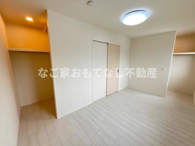 【寝室】 | プリオール（Ｐｒｉｏｒ） | 同タイプ写真