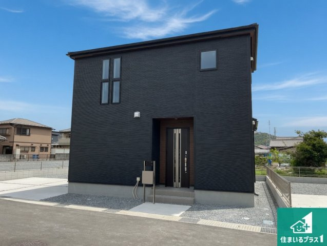 揖保郡太子町東南　第3期　新築一戸建ての外観|お客様に長く安心して住んでいだだける事にこだわった家づくり！住んでからのアフターサービスにもしっかりと取り組んでいます！