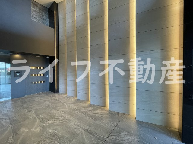 S-RESIDENCE高井田Centralのエントランス|建物の内部です