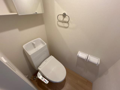 【トイレ】 | ライラック | シャワー付トイレ