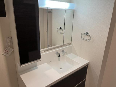 【洗面所】 | トワ・フィーユⅡ | 洗髪洗面化粧台