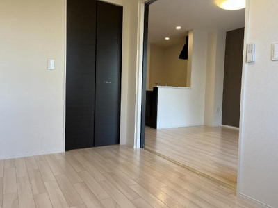 【内装】 | トワ・フィーユⅡ | 洋室