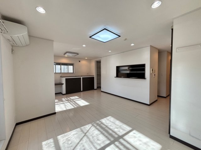 北千住戸建ての内装