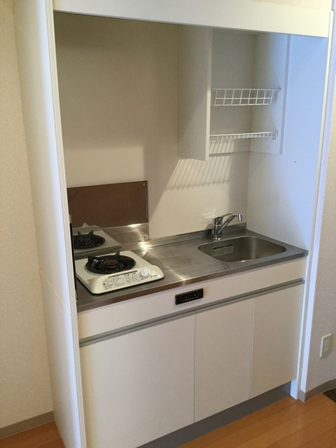 ドエル・ミョウセイのキッチン