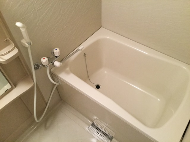 ドエル・ミョウセイの浴室