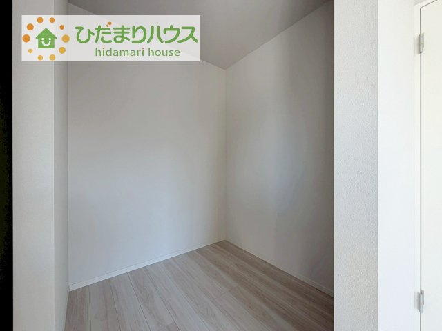 【収納】 | つくば市松栄1期　新築戸建 | ママに人気のウォークインクローゼット付き！
コートやジャケットはもちろん、季節物や布団なども全部収納できちゃいます(^^)/