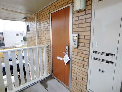 【玄関】 | グランモアインターパーク | 玄関前