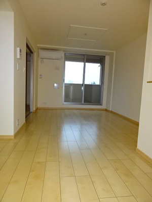 【居間・リビング】 | サンクレア | ゆったり過ごせる居間です