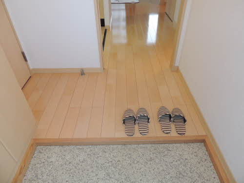 グランディール大江 ＊＊の玄関
