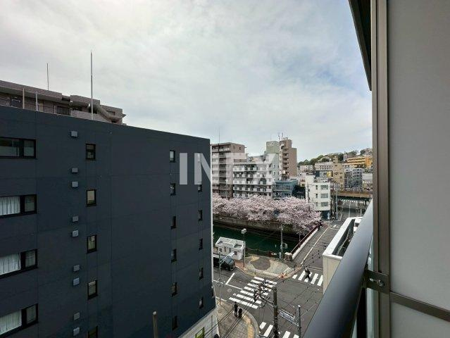 横浜市中区末吉町１丁目の賃貸マンションの展望