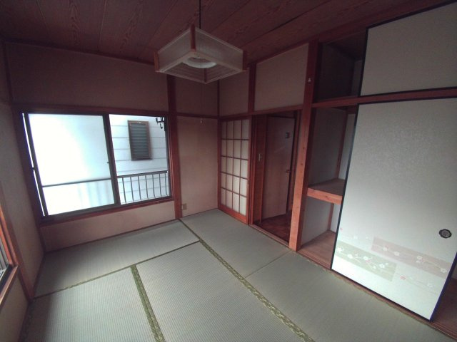 青木アパート2階の和室