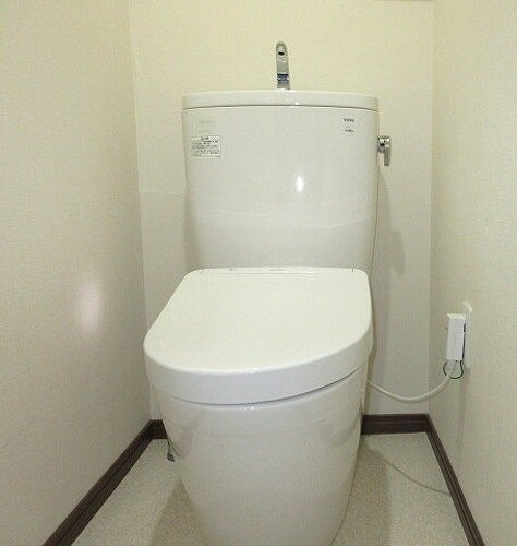 ライオンズマンション大倉山のトイレ|トイレ（内装前）