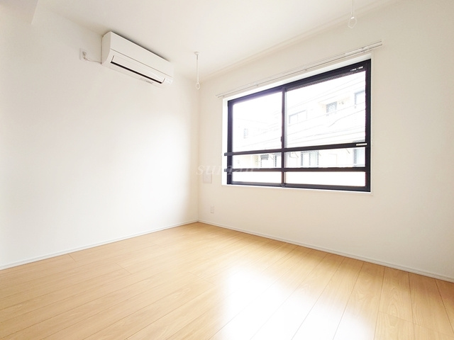 ALBA志茂の居間・リビング|洋室です☆