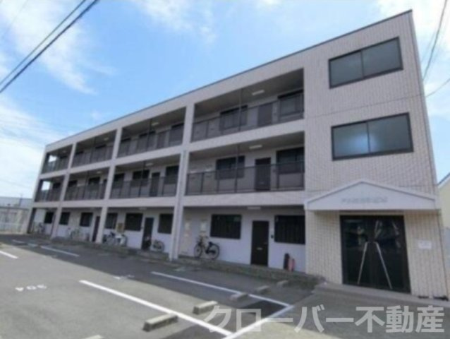 フィネス坂本の外観