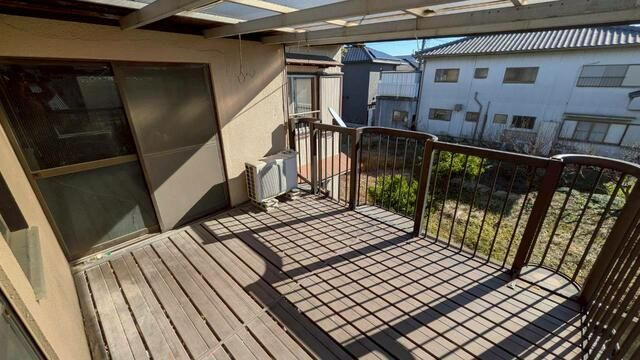 刈谷市宝町　中古戸建のバルコニー