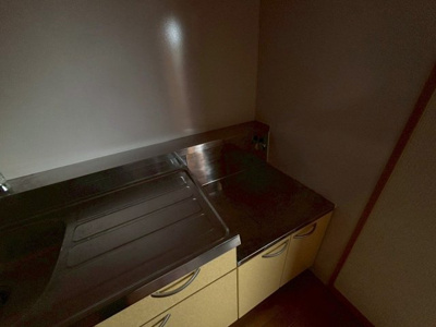 【キッチン】 | オアシスコンドミニアムあらかき | ※退去前の為、別部屋の写真になっております