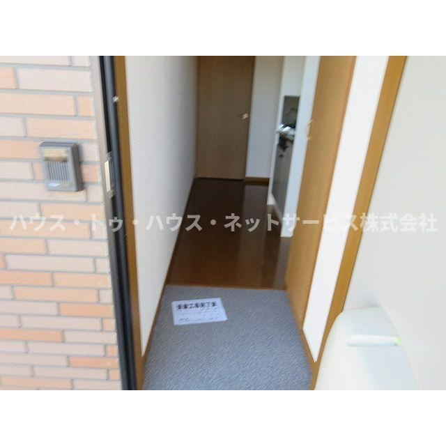 アムール グリーンビレッジⅢの玄関