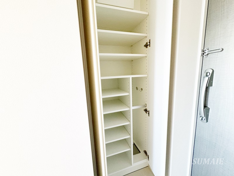 アイルグランデ赤羽の収納|シューズボックスです☆