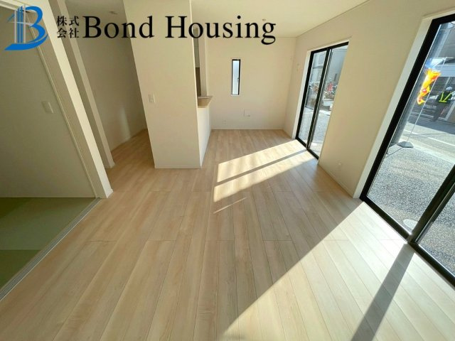 お車並列３台以上可能　全8棟分譲　王塚台第6　4号棟のその他