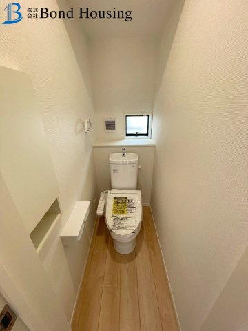 子育て支援事業対象物件　全8棟分譲　王塚台第6　2号棟のトイレ